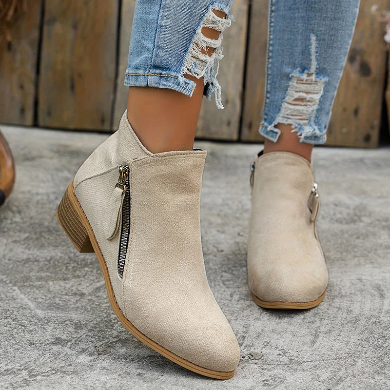 Zavira Ankle Boots