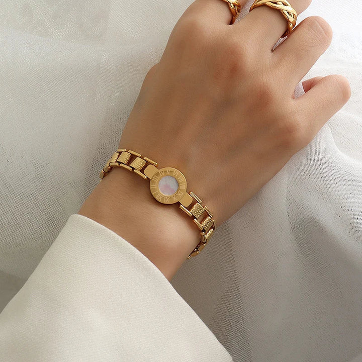Elara Modern Jewellery Bracelet