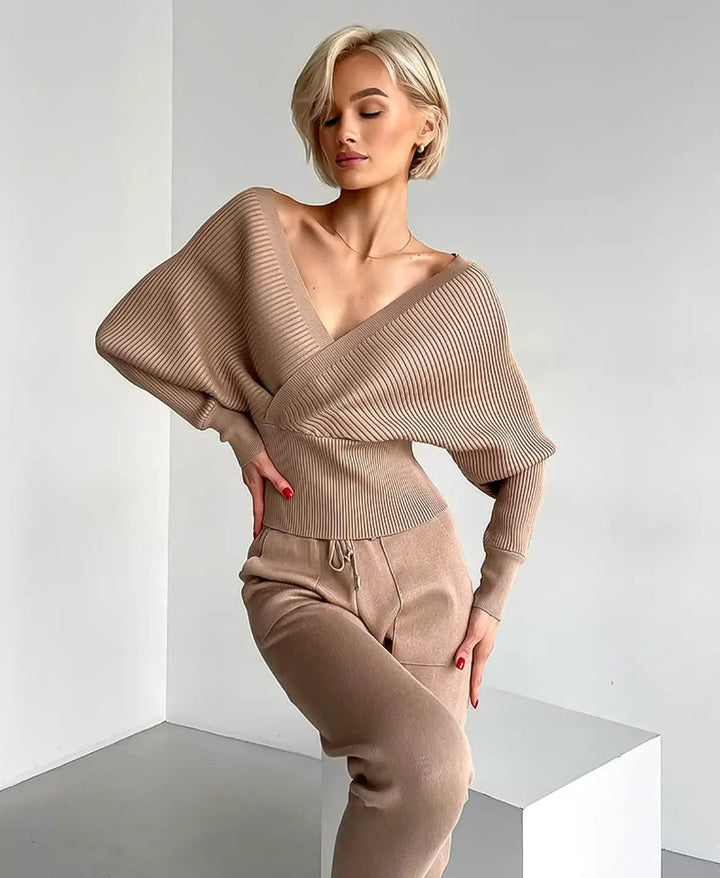 Noelle V-Neck Pullover Sweater