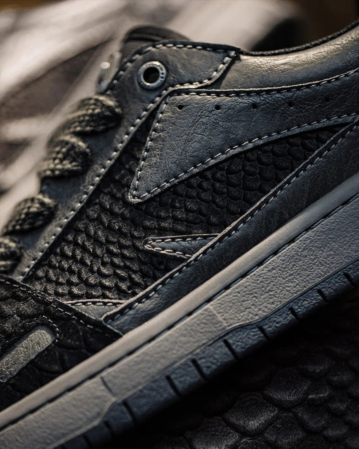 Fang II Black Mamba Sneakers