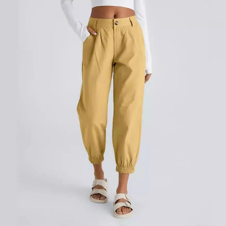 Nina Blenz Tapered Pants