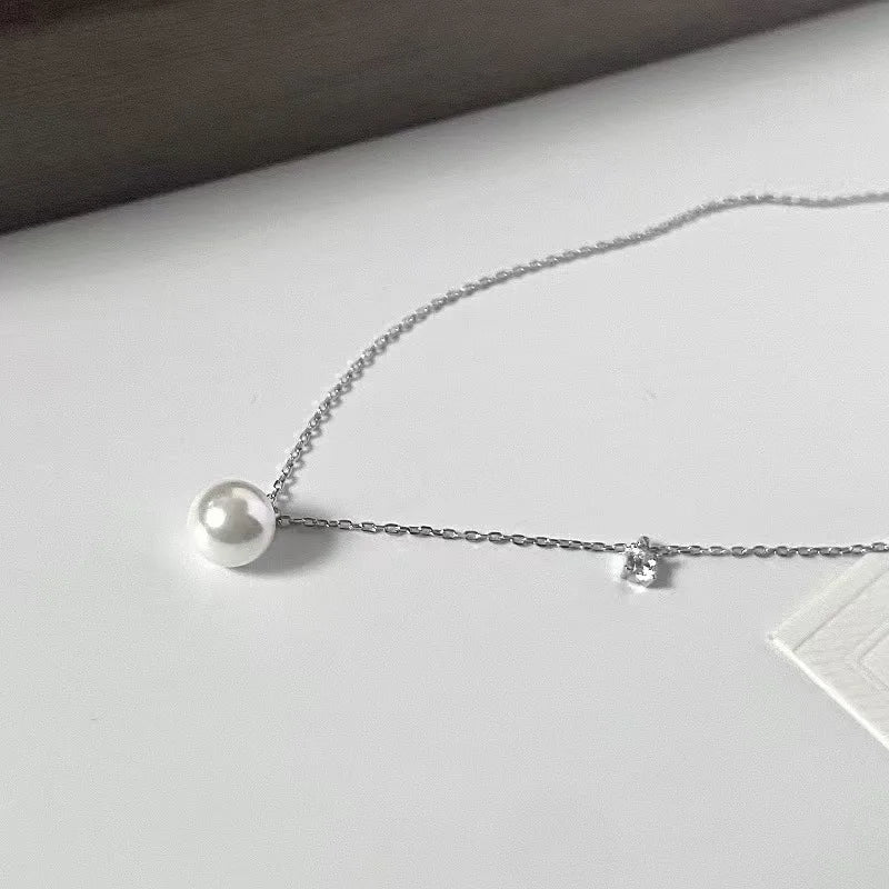 Serene Pearl Pendant