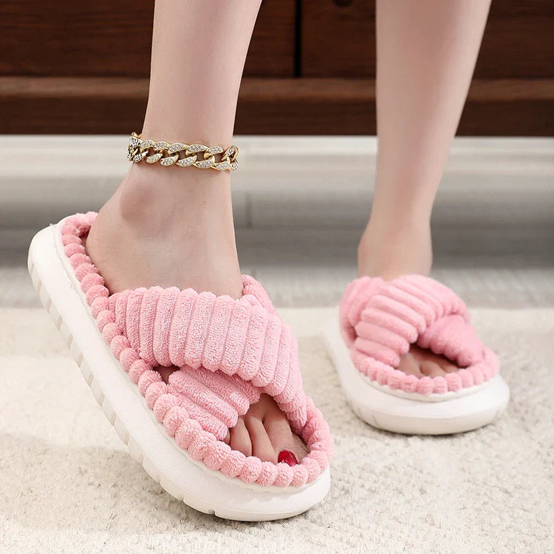 Lush Mellowz Linen Slippers