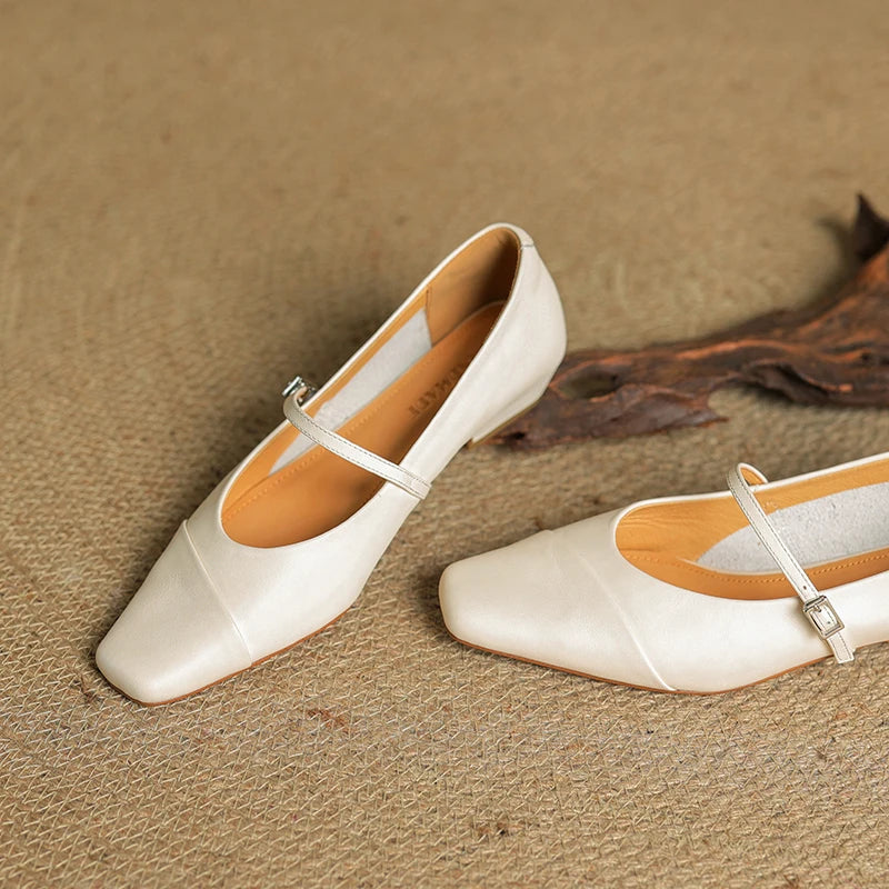 Marlen Noir Leather Pumps