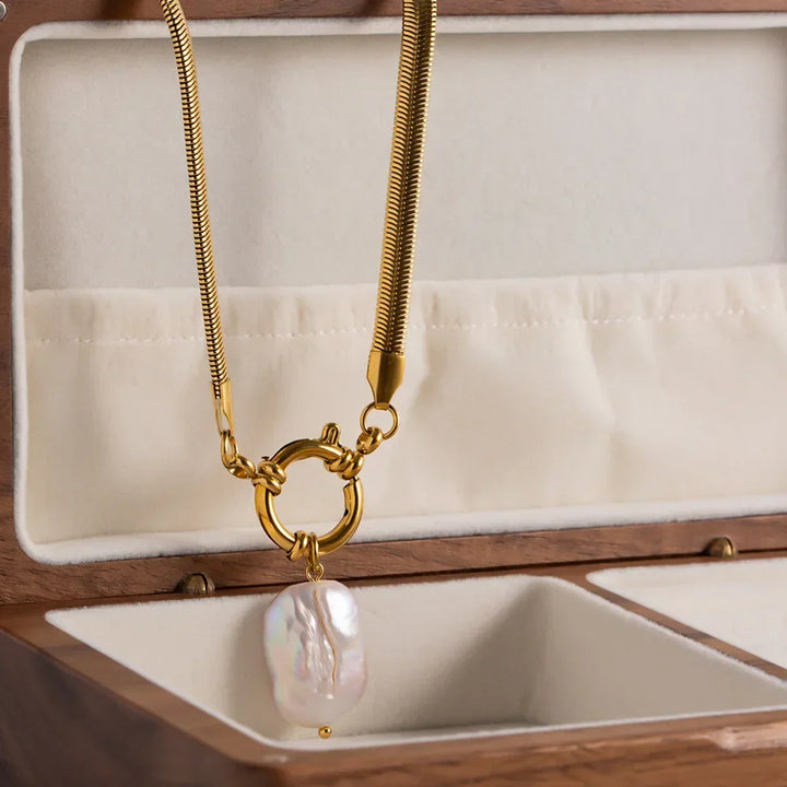 Fiora Baroque Pearl Necklace