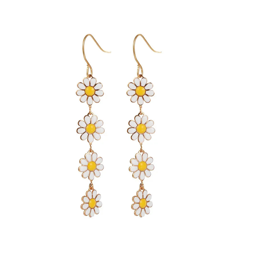 Bloomline Daisy Earrings