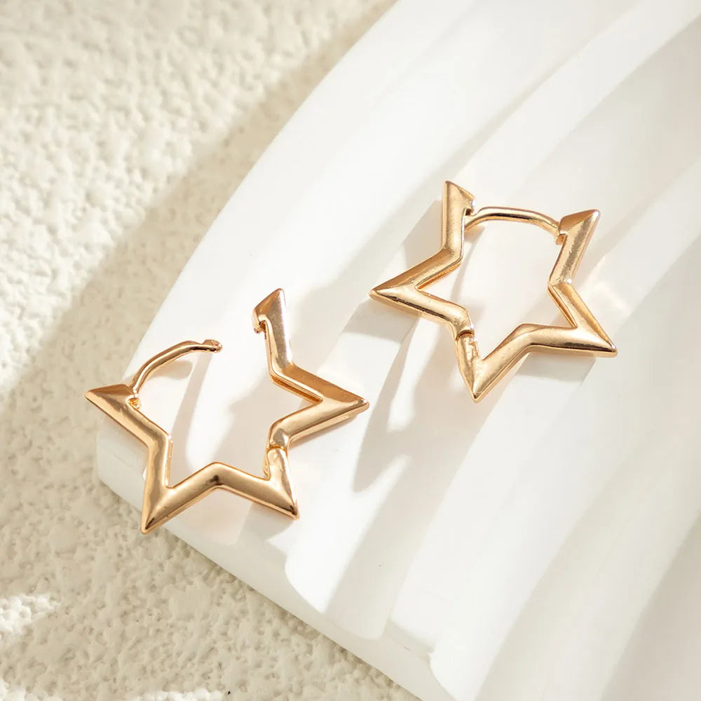 Elaris Star Earrings