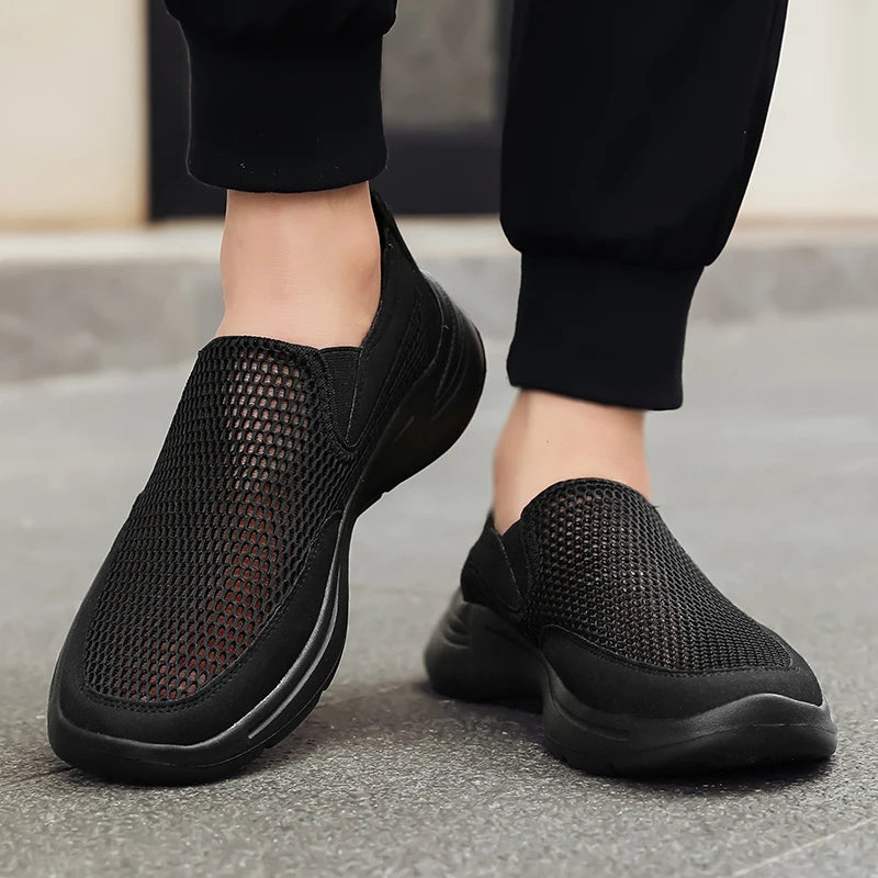 Vectora Mesh Sneakers