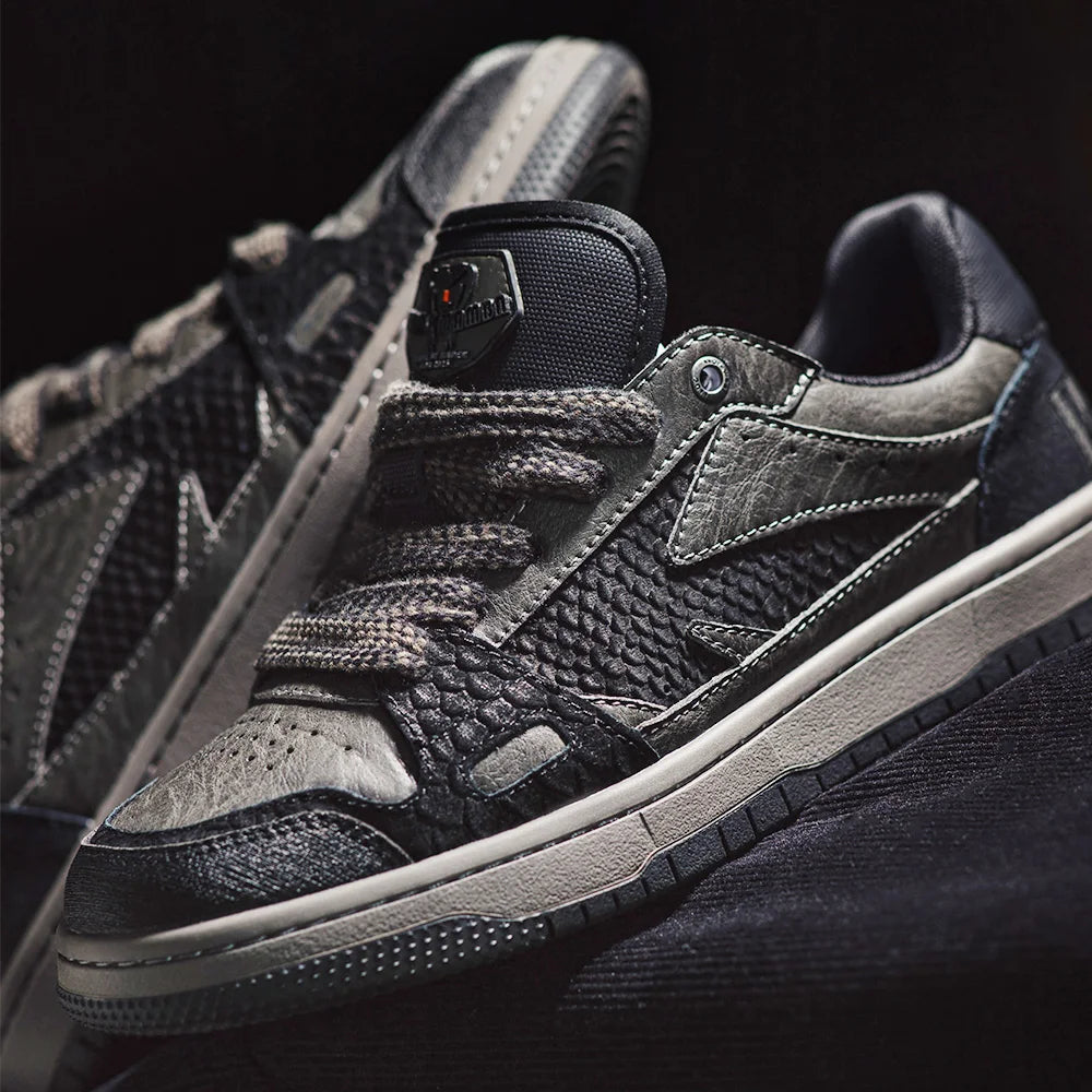 Fang II Black Mamba Sneakers