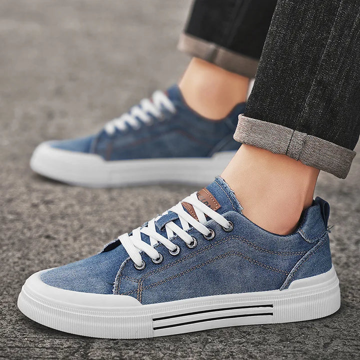 Hastings Canvas Sneakers