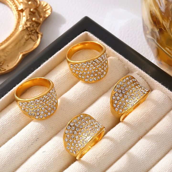 Celine Estelle Pavé Set