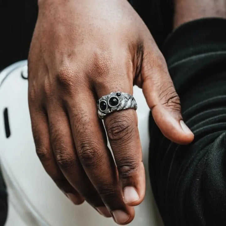 Dravyn Web Open Ring