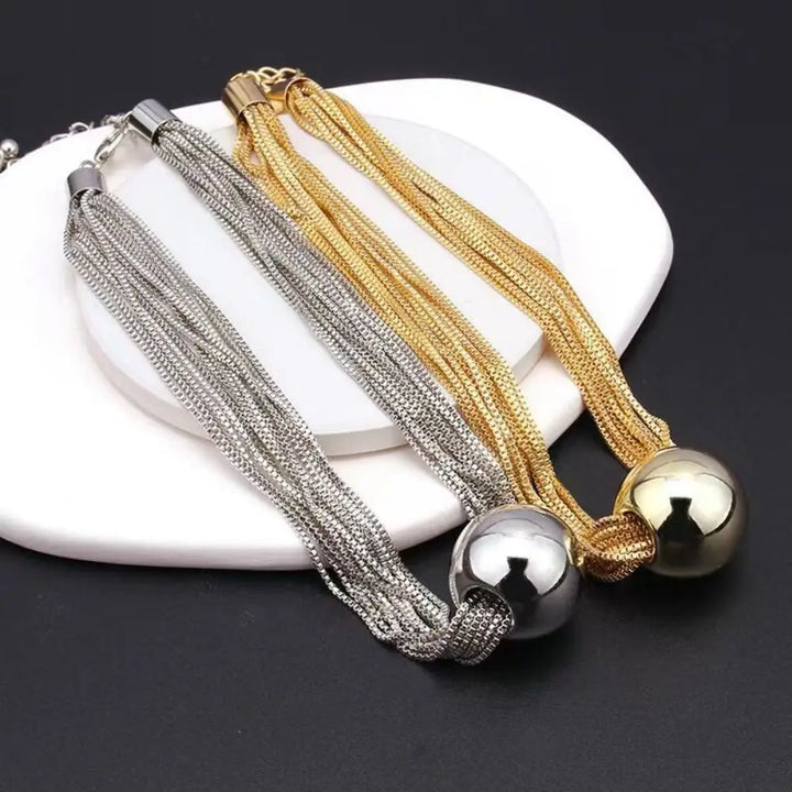 Arista Sphere Droplet Choker