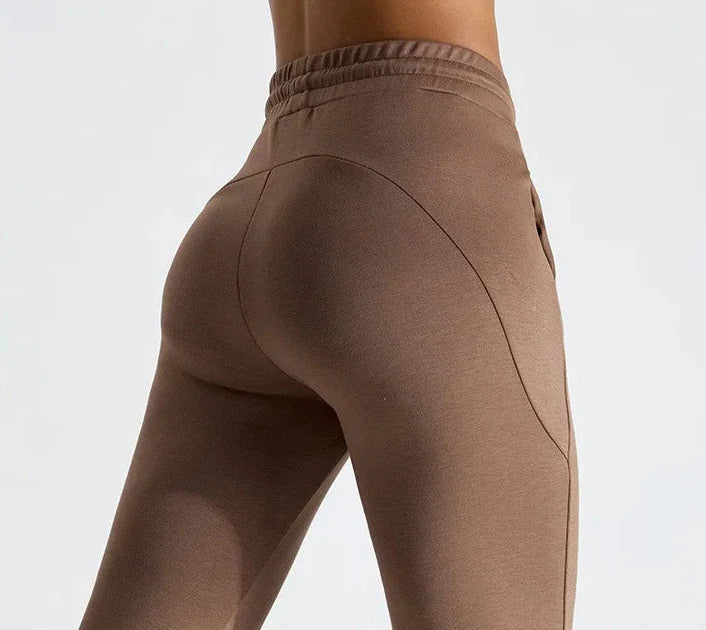 Zarya Flared Yoga Pants