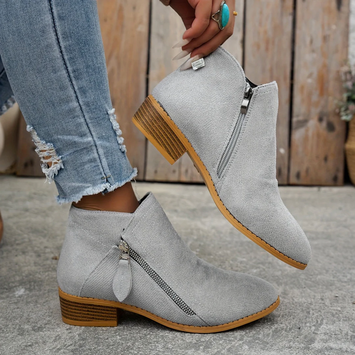 Zavira Ankle Boots