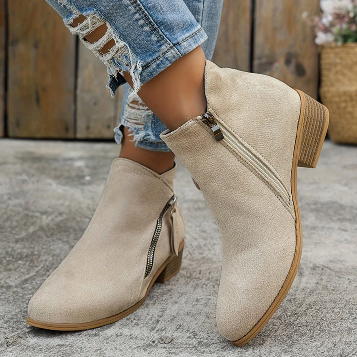 Zavira Ankle Boots