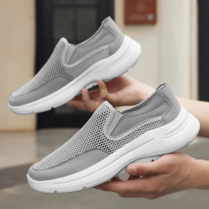Vectora Mesh Sneakers
