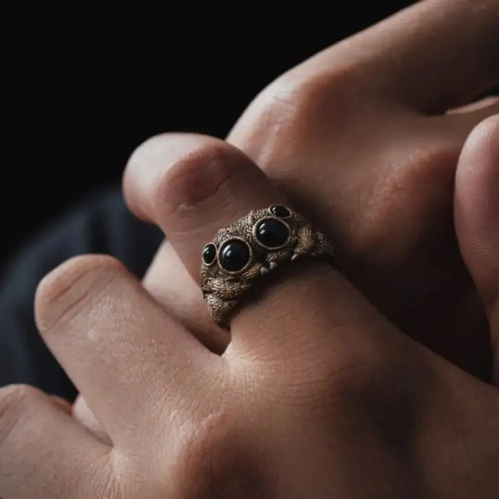 Dravyn Web Open Ring