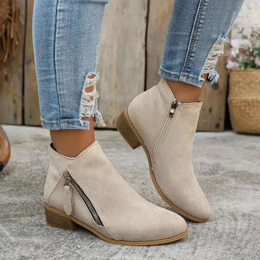 Zavira Ankle Boots