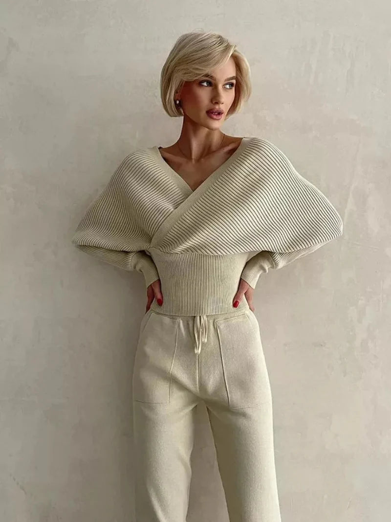 Noelle V-Neck Pullover Sweater